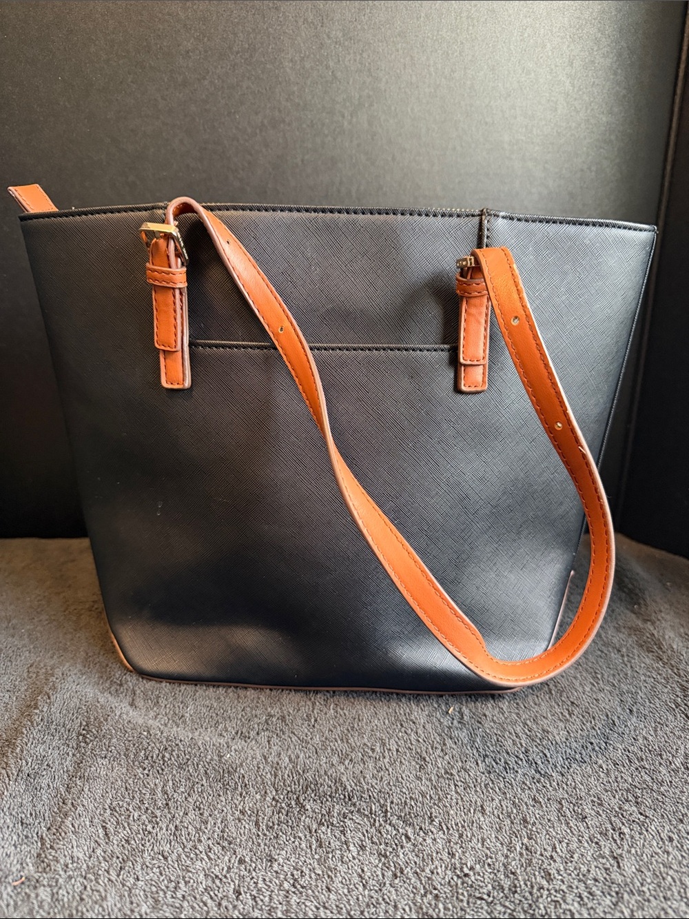 Anne Klein Saffiano Tote black with brown straps - Picture 4 of 11